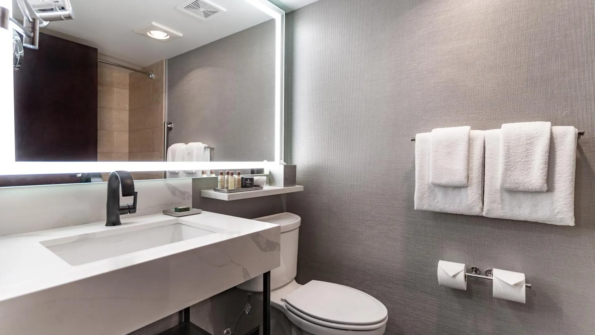 Silver Cloud Hotel - Seattle Broadway