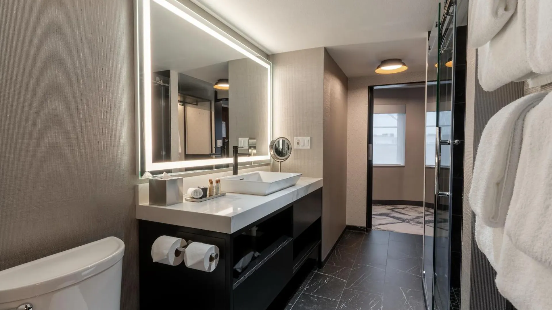 Silver Cloud Hotel - Seattle Broadway